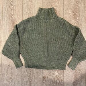 H&M Green Knit Mockneck sweater